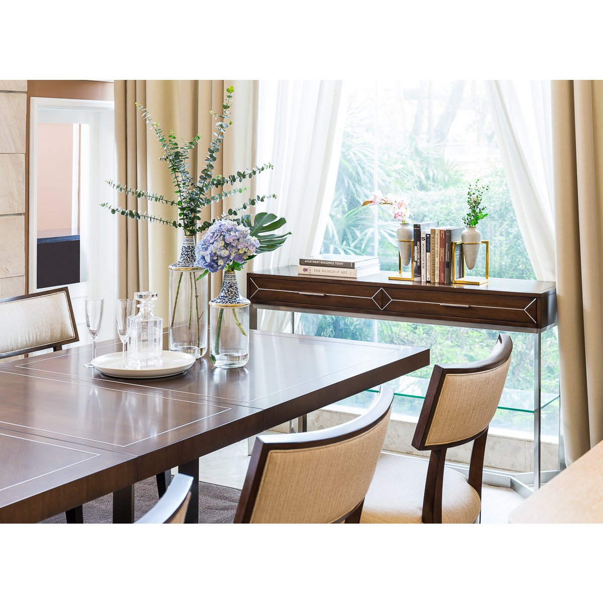 Alua Spire Vase (kurz)