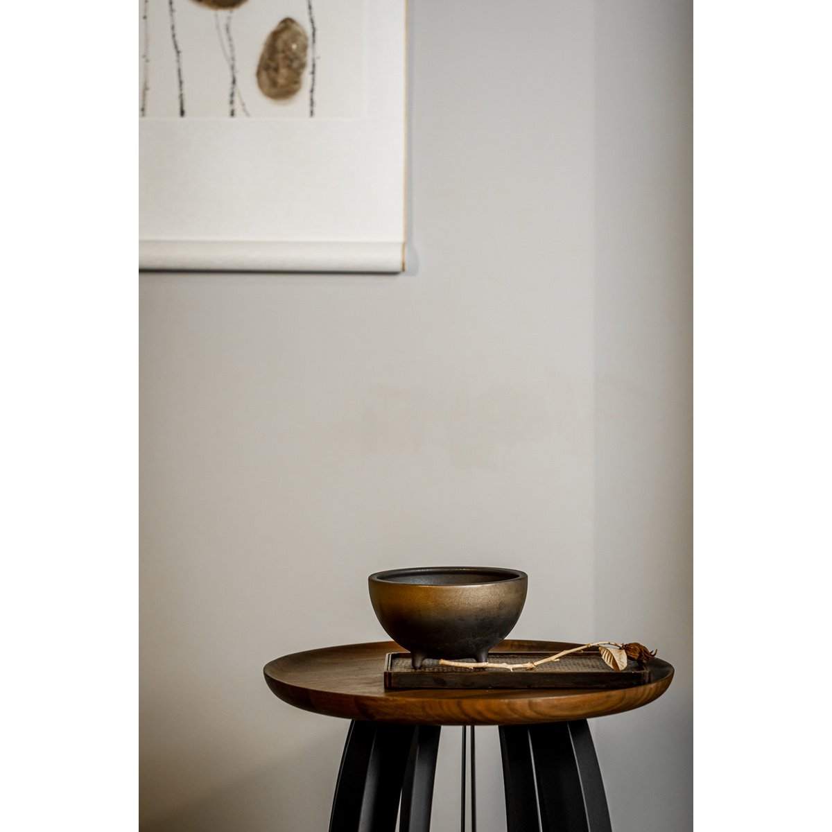Neue moderne kugelförmige Keramikschale East+West, OTA08BB