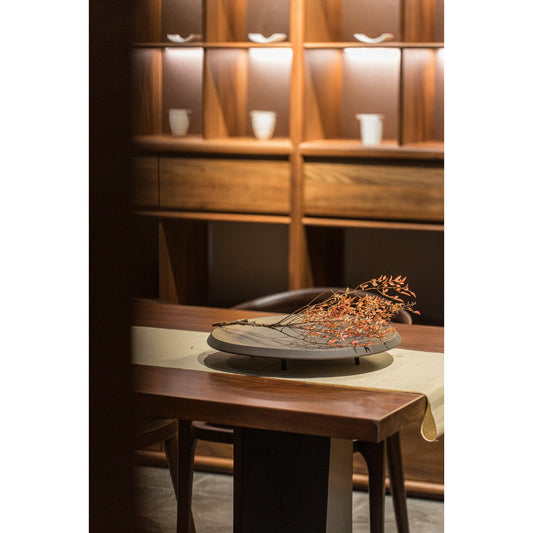 Neuer moderner High-End-Designteller aus Keramik East+West, OTA06BB