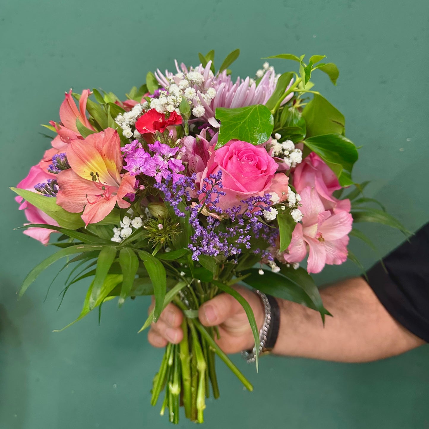 Lila Leichtigkeit - Sommerstrauss - Classic Floral