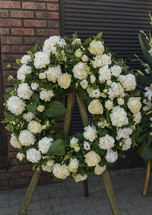 Stilles Gedenken Trauerkranz Classic Floral