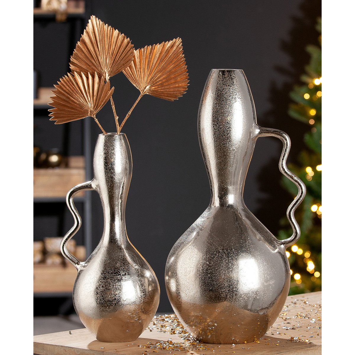 Vase Moderny