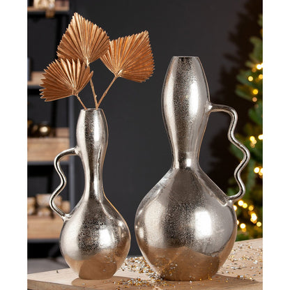 Vase Moderny